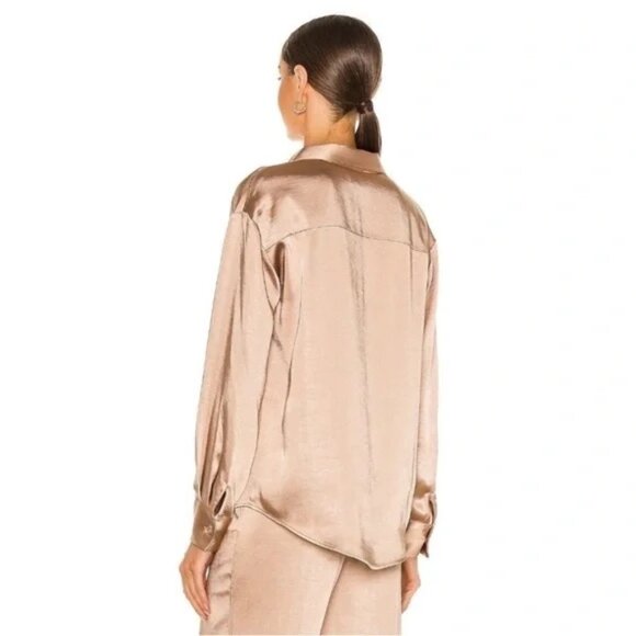 NWOT | REVOLVE x Song of Style The Chloe Long Sleeve Button Up‎ Top Champagne S - Picture 3 of 11